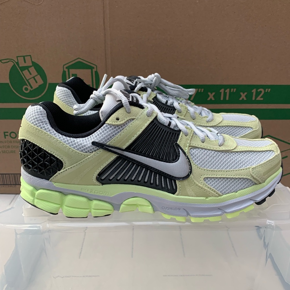 Nike Zoom Vomero 5 - Men's Athletic Shoes - Lime Green and Black - Size 10